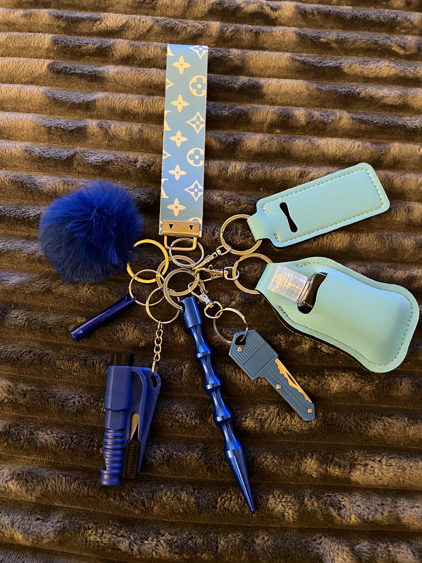 Basic self-defense keychain