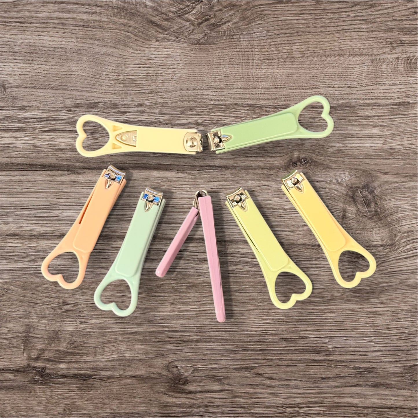 Heart finger nail clippers